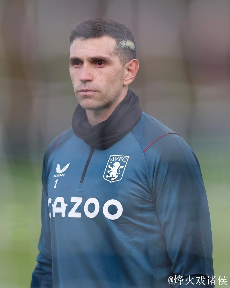 大马丁状态火爆!维拉从5轮不胜到9轮8胜,4-3逆转取胜 大马丁状态火爆!维拉从5轮不胜到9轮8胜,4-3逆转取胜